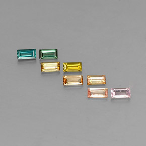 カラットの天然マルチカラートルマリン（4.1×2.1 mm・バゲット）