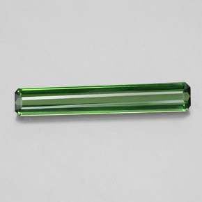 1.51カラットの天然グリーントルマリン（20.5×3.4 mm・エメラルドカット）