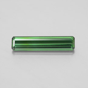 1.71カラットの天然グリーントルマリン（16.5×3.7 mm・エメラルドカット）