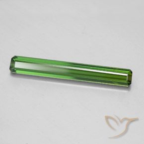 1.79カラットの天然グリーントルマリン、八角形 / エメラルドカット、VVS-VS