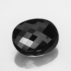 28.81カラットの天然黒トルマリン（21.3×17.2 mm・オーバルカット）