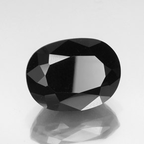 32.33カラットの天然ショールトルマリン（21.1×16.1 mm・オーバルカット）