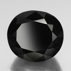 61.64カラットの天然黒トルマリン（24.9×22.3 mm・オーバルカット）