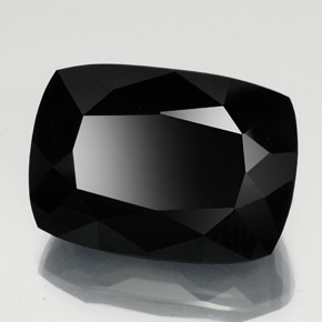 57.54カラットの天然ショールトルマリン（26.2×18.7 mm・クッションカット）