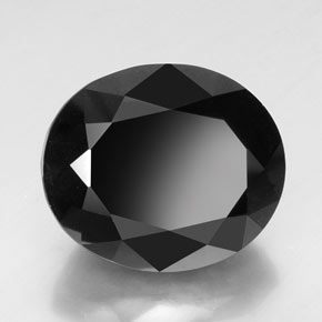 74.70カラットの天然黒トルマリン（27.5×23.5 mm・オーバルカット）