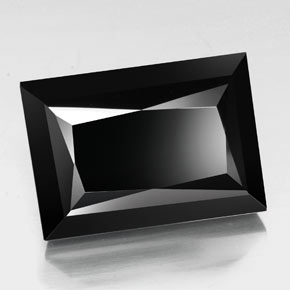 59.02カラットの天然黒トルマリン（25×17.7 mm・バゲット）