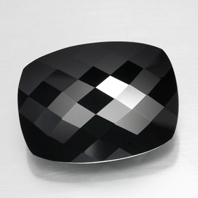 49.37カラットの天然ショールトルマリン（26×19.3 mm・クッションカット）