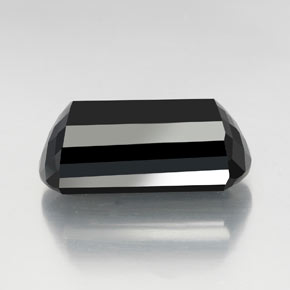 40.88カラットの天然黒トルマリン（27.8×13.5 mm・ファンシーシェイプ）