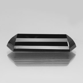 45.45カラットの天然黒トルマリン（40.5×11.5 mm・ファンシーシェイプ）