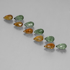 カラットの天然マルチカラートルマリン（7.2×4 mm・ブリオレット）