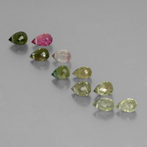 3.71カラットの天然マルチカラートルマリン（5.2×3.3 mm・ブリオレット）