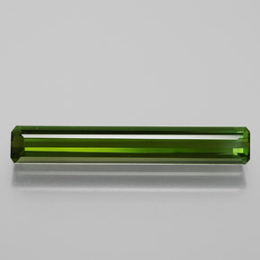 1.83カラットの天然ディープグリーントルマリン（20.2×3.2 mm・エメラルドカット）