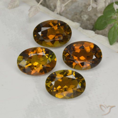 Shop natural 3.01ct ウォームブラウン トルマリン gems, 楕円形, from モザンビーグ at GemSelect. In stock, global shipping!
