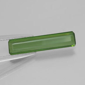 1.75カラットの天然アーシーグリーントルマリン、エメラルドカット、VVS