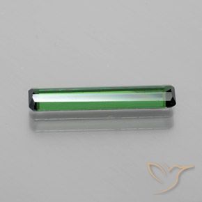 1.50カラットの天然クールフォレストグリーントルマリン、八角形 / エメラルドカット、VS
