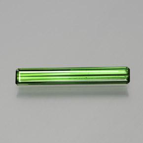 1.19カラットの天然フォレストグリーントルマリン、エメラルドカット、VS