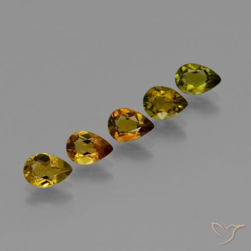 Shop natural 2.50ct ウォームブラウン トルマリン gems, 洋梨の形, from モザンビーグ at GemSelect. In stock, global shipping!