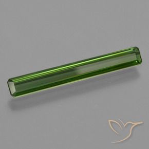 1.32カラットの天然濃いフォレストグリーントルマリン、八角形 / エメラルドカット、VVS-VS