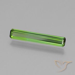 0.99カラットの天然ディープグリーントルマリン、八角形 / エメラルドカット、VS