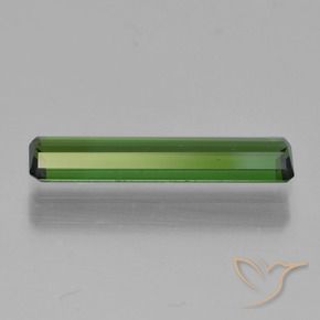 1.07カラットの天然ダークグリーントルマリン、八角形 / エメラルドカット、VVS-VS