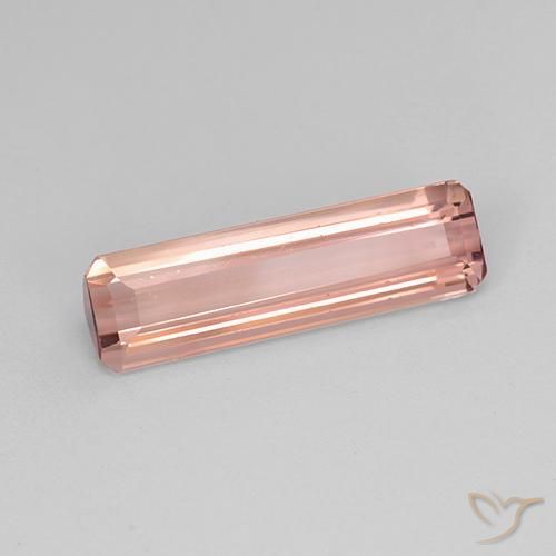 2.89カラットの天然Medium Light-Pinkトルマリン、八角形 / エメラルドカット、VVS-VS