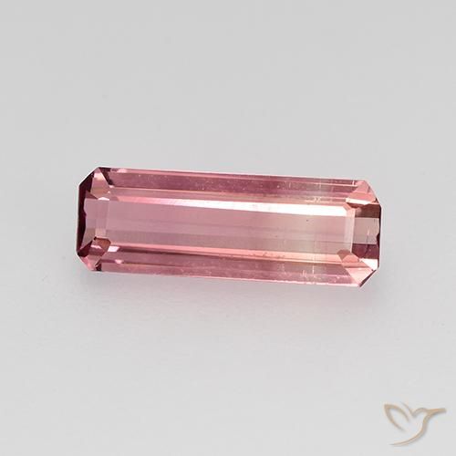 1.25ct 天然 薄いホットピンク トルマリン, エメラルドカット, VVS