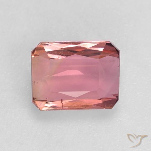 1.04ct 天然 濃いピンク トルマリン, エメラルドカット, VS