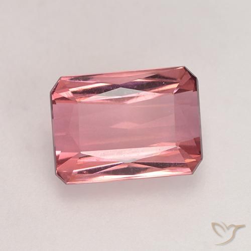 2.44ct 天然 濃いピンク トルマリン, エメラルドカット, VVS-VS