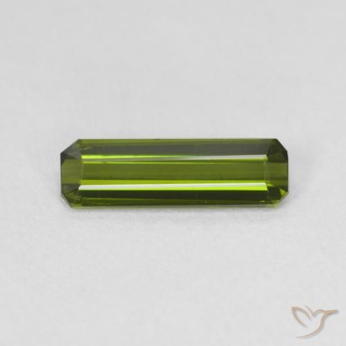 1.04ct 天然 フォレストグリーン トルマリン, エメラルドカット, VS