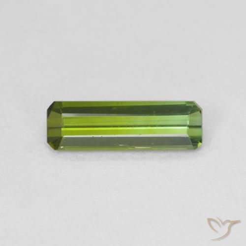 0.73ct 天然 フォレストグリーン トルマリン, エメラルドカット, VVS
