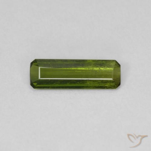 0.75ct 天然 ミディアムグリーン トルマリン, エメラルドカット, VS