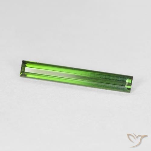 0.78カラットの天然Medium Dark-Greenトルマリン、バゲット、VVS-VS