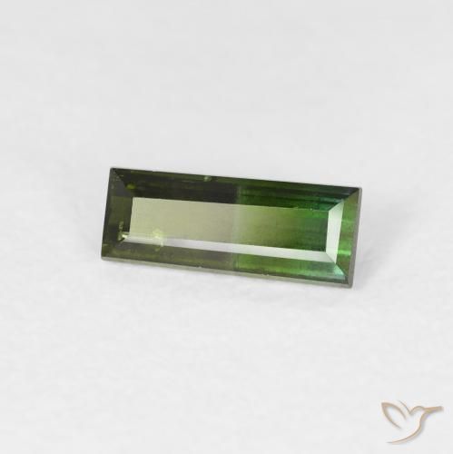 0.61カラットの天然アーシーグリーントルマリン、バゲット、VS