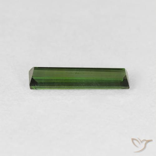 0.65カラットの天然フォレストグリーントルマリン、バゲット、VVS