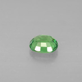0.64カラットの天然クロムグリーンツァボライトガーネット（5.4×5 mm・クッションカット）