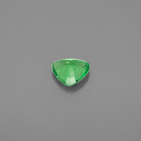 0.57カラットの天然クロムグリーンツァボライトガーネット（5.5×5.5 mm・トリリアント）