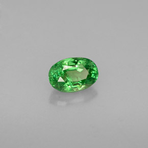 0.63カラットの天然クロムグリーンツァボライトガーネット（6×4.1 mm・オーバルカット）
