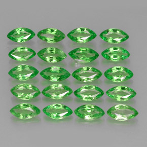 カラットの天然クロムグリーンツァボライトガーネット（5.1×2.6 mm・マーキス）