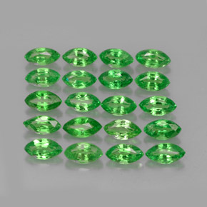 カラットの天然クロムグリーンツァボライトガーネット（4.9×2.7 mm・マーキス）
