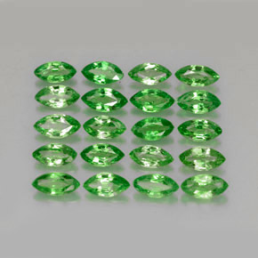 カラットの天然クロムグリーンツァボライトガーネット（5.3×2.8 mm・マーキス）