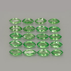 カラットの天然クロムグリーンツァボライトガーネット（5×2.5 mm・マーキス）
