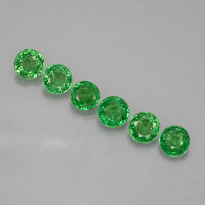 カラットの天然クロムグリーンツァボライトガーネット（3.50 mm・ラウンドカット）