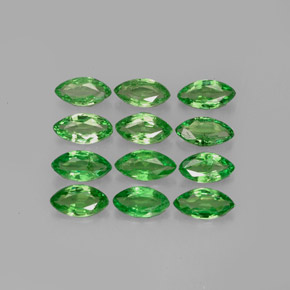 カラットの天然クロムグリーンツァボライトガーネット（5×2.6 mm・マーキス）