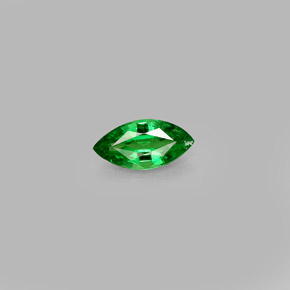 0.38カラットの天然クロムグリーンツァボライトガーネット（6.8×3.4 mm・マーキス）