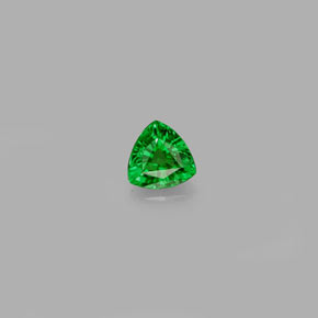 0.30カラットの天然クロムグリーンツァボライトガーネット（4.2×4.1 mm・トリリアント）