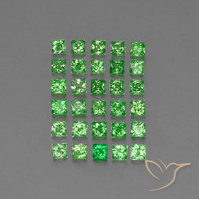 Shop natural 2.38ct ミディアムグリーン ツァボライトガーネット gems, 四角形, from タンザニア at GemSelect. In stock, global shipping!