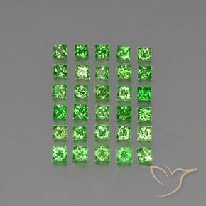 Shop natural 2.42ct 鮮やかなグリーン ツァボライトガーネット gems, 四角形, from タンザニア at GemSelect. In stock, global shipping!