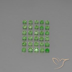 Shop natural 2.70ct ミディアムグリーン ツァボライトガーネット gems, 四角形, from タンザニア at GemSelect. In stock, global shipping!