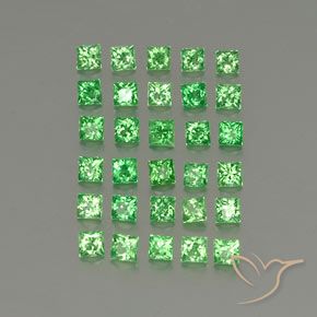 Shop natural 2.57ct 鮮やかなグリーン ツァボライトガーネット gems, 四角形, from タンザニア at GemSelect. In stock, global shipping!