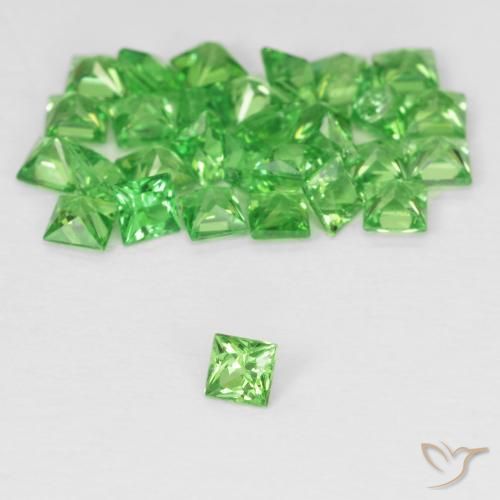 Shop natural 2.41ct 鮮やかなグリーン ツァボライトガーネット gems, 四角形, from タンザニア at GemSelect. In stock, global shipping!